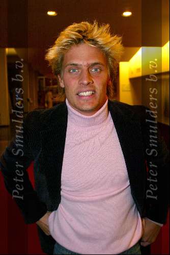 Tilburg 13 oktober 2003
Premiere kunt u mij de weg naar hamelen vertellen...
Winston Post