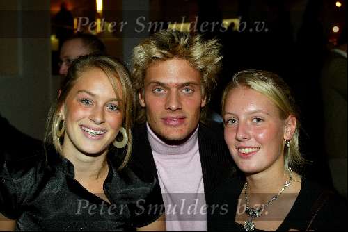 Tilburg 13 oktober 2003
Premiere kunt u mij de weg naar hamelen vertellen...
Winston Post met dochter Aad Ouborg