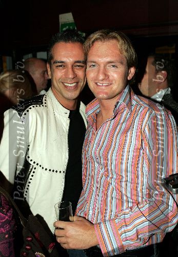 Amsterdam 27 oktober 2004
Presentatie boek van Leco v Zadelhoff.
Christian Looman en broer Roy Beusker