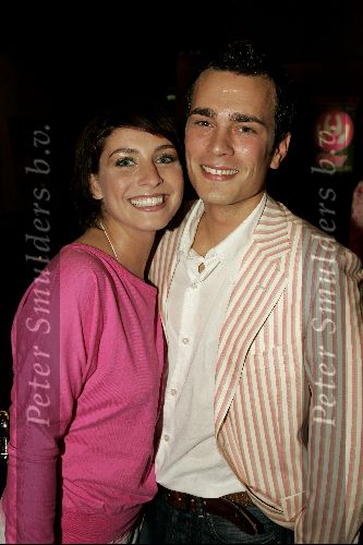 Amsterdam 26 oktober 2004
Premiere Gay in Pathe de Munt.
Edgar Wurfbain en Vivienne v d Assem