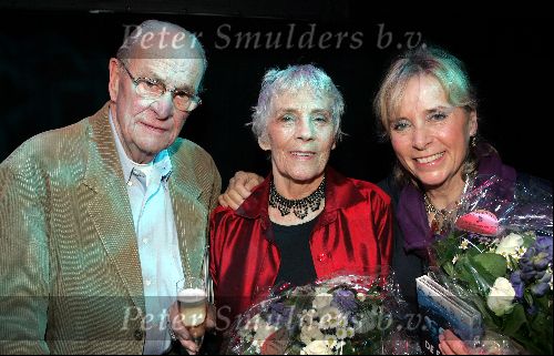 Amsterdam 28 oktober 2004
Presentatie dvd de Fabriek.
Diana Dobbelman Frans Kokshoorn en Elisabeth Versluis