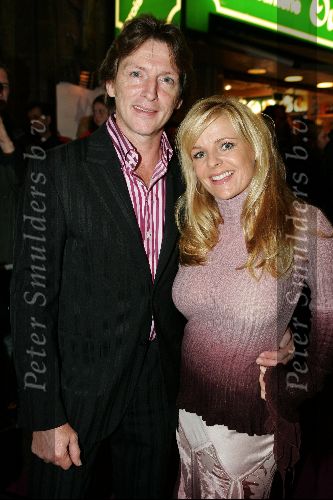 Amsterdam 18 oktober 2004
Uitreiking Beau Monde awards in Tuschinski.
Erik de Zwart met vrouw