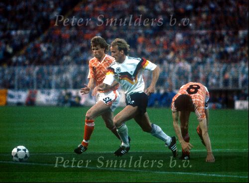 Hamburg, Europees Kampioenschap Voetbal in duitsland 1988
Nederland-duitsland, eindstand 2-1
Erwin koeman