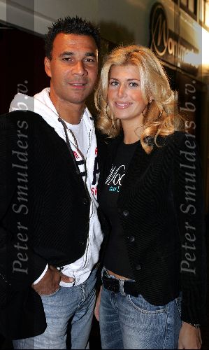 Amsterdam 27 oktober 2004
Presentatie boek van Leco v Zadelhoff.
Estelle Gullit en Ruud Gullit