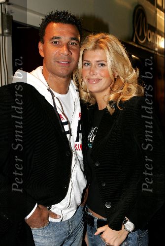 Amsterdam 27 oktober 2004
Presentatie boek van Leco v Zadelhoff.
Estelle Gullit en Ruud Gullit