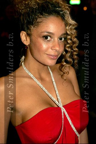 Amsterdam 18 oktober 2004
Uitreiking Beau Monde awards in Tuschinski.
Fajah Lourens