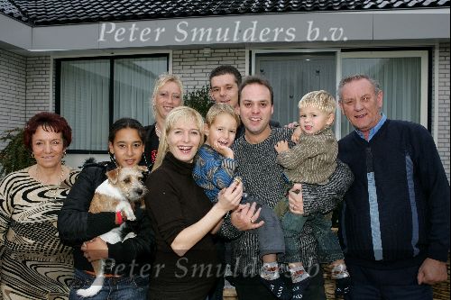 Fijnaart 23 oktober 2004
Frans Bauer met Mariska Bauer en televizierring. Samen met Christian Jan en de hond ouders en broer Dorus Bauer met vriendin