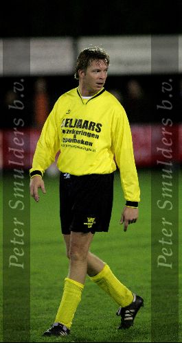 Zevenbergen 21 oktober 2004.
Voetballen voor Villa Pardoes
Gert Jan v Dale
