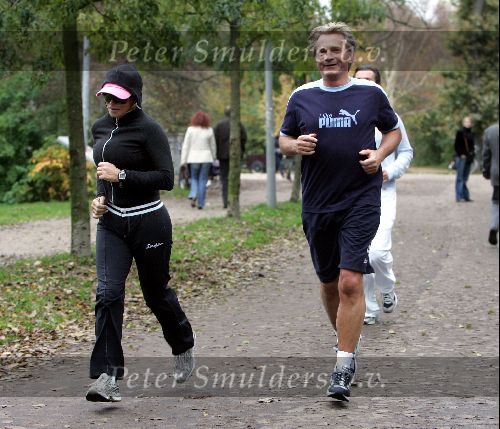 Amsterdam 31 oktober 2004
Connie Breukhoven hardlopen met Hans Breukhoven en PA Edwin in Vondelpark
