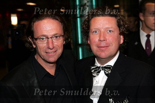 Amsterdam 21 oktober 2004
Uitreiking van de televizierring in HMH.
Henkjan Smits en Erik v Thijn