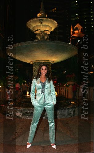 Hong Kong 9 oktober 2004
Princess Model of the world verkiezing.
Hind Idols
