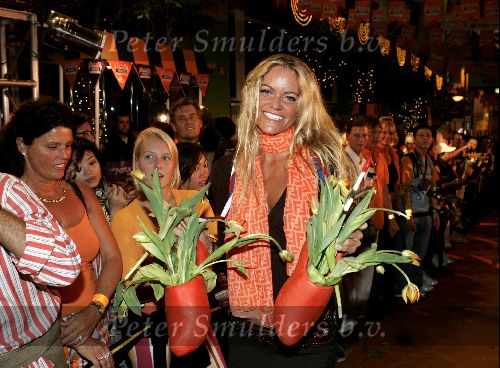 Hong Kong 8 oktober 2004
Princess Model of the world verkiezing.
Inge de Bruijn met klompen