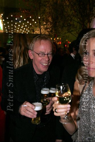 Amsterdam 21 oktober 2004
Uitreiking van de televizierring in HMH.
Jack Spijkerman met biertje en sigaret