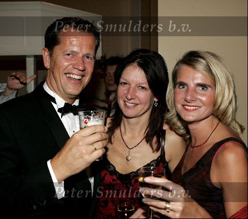 Hilversum 30 september 2004
Uitreiking Gouden beelden in studio 21
Jan Willem Bruggenwirth met zijn vrouw francis