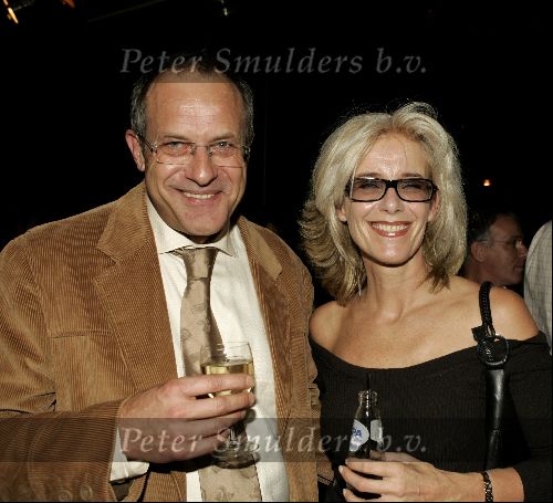 Amsterdam 3 oktober 2004
Presentatie sieradenlijn van Maik de Boer.
Jet v d Meij met vriend