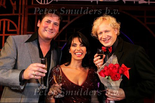 Hong Kong 11 oktober 2004
Princess Model of the world verkiezing.
Niek Boes Laura Fygi en Tony Hadley