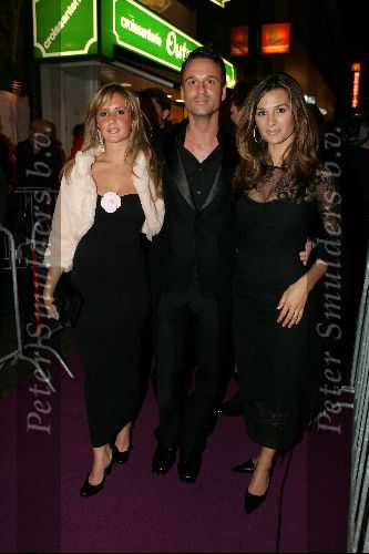 Amsterdam 18 oktober 2004
Uitreiking Beau Monde awards in Tuschinski.
Quiinty Trustfull en Chantal Bles