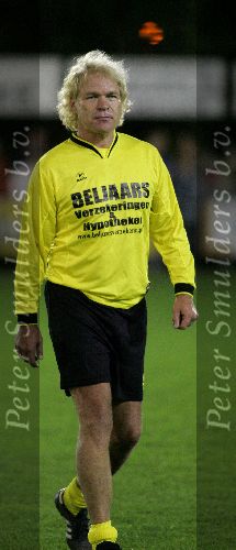Zevenbergen 21 oktober 2004.
Voetballen voor Villa Pardoes
Ruud Big brother Ruud BB