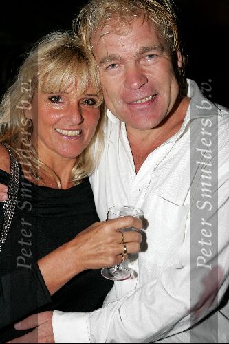 Zevenbergen 21 oktober 2004.
Voetballen voor Villa Pardoes
Ruud Big brother met zijn toekomstige vrouw Annette big Brother Ruud BB  Annette BB