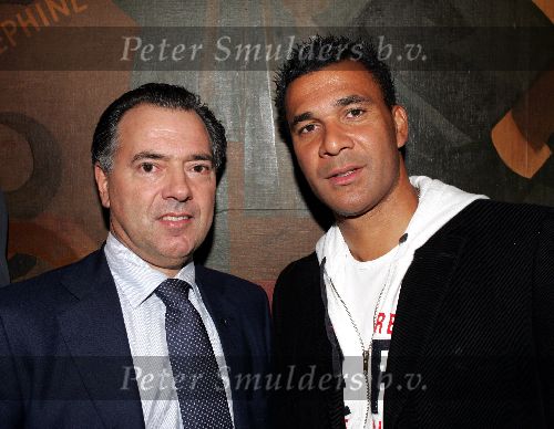 Amsterdam 27 oktober 2004
Presentatie boek van Leco v Zaelhoff.
Benno Leeser en Ruud Gullit