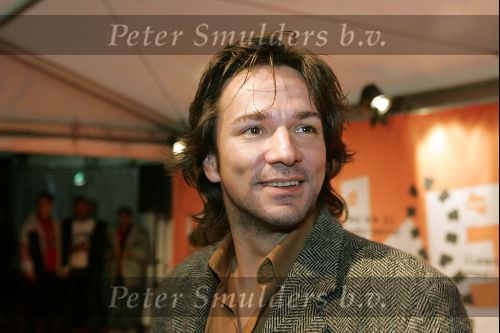 Amsterdam, 23 Oktober 2004
De eerste \