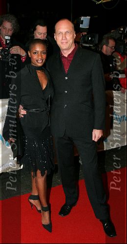 Amsterdam 21 oktober 2004
Uitreiking van de televizierring in HMH.
Sylvana Simons met man