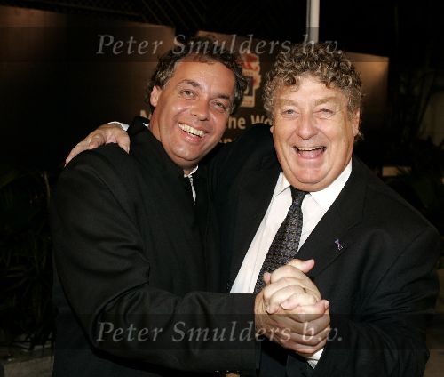 Hong Kong 8 oktober 2004
Princess Model of the world verkiezing.
Tony Eyk met Aad Ouborg