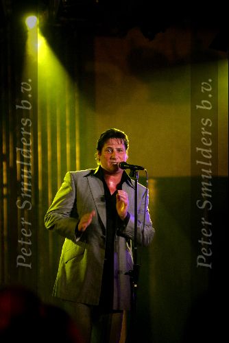 Hong Kong 11 oktober 2004
Princess Model of the world verkiezing.
Tony Hadley (spandau Ballet)