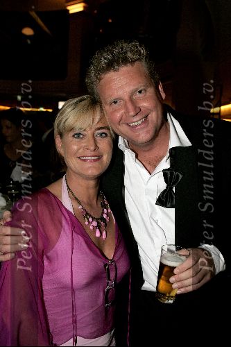 Hilversum 30 september 2004
Uitreiking Gouden beelden in studio 21
Sybrand Niessen met Vivian Boelen