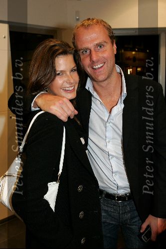 Amsterdam  15  oktober 2004
Opening Bottecelli schoenen in Amsterdam.
Wendy Dubbelt en Jeroen v d Mast
