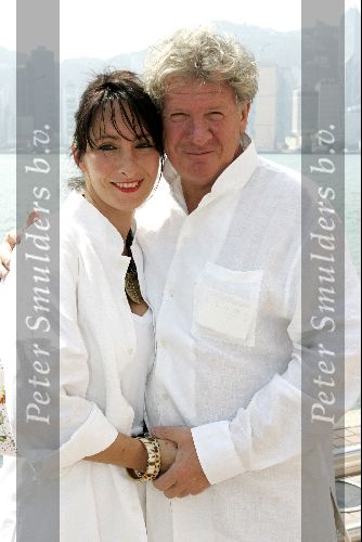 Hong Kong 8 oktober 2004
Princess Model of the world verkiezing.
Willibrord Frequin met vriendin