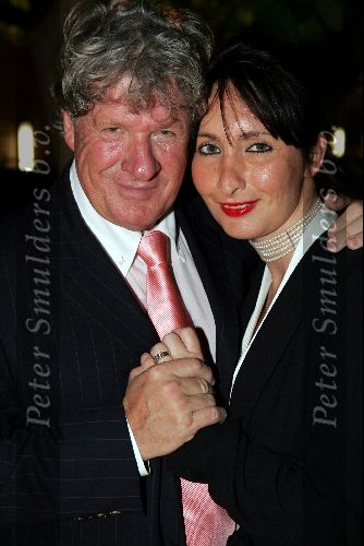 Hong Kong 9 oktober 2004
Princess Model of the world verkiezing.
Willibrord frequin met vriendin