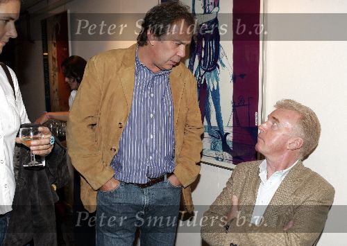 Amsterdam 2 oktober 2005
Presentatie cd Wim Sonneveld in nieuwe de la mar theater.
Maarten Spanjer met vriendin ...Huf en Andre v Duin
