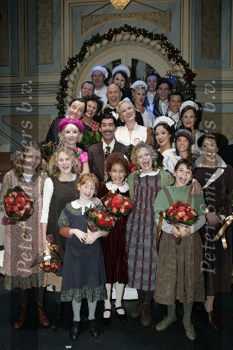 Tilburg 23 oktober 2005
Premiere Annie in stadsschouwburg Tilburg.
cast Annie