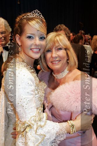 Amsterdam 2 oktober 2005
Premiere Beauty and the beast in Carre.
Chantal Janzen en Willeke Alberti