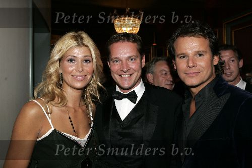 Amsterdam 2 oktober 2005
Premiere Beauty and the beast in Carre.
Estelle Gullit Leco v Zadelhoff en Albert Verlinde
