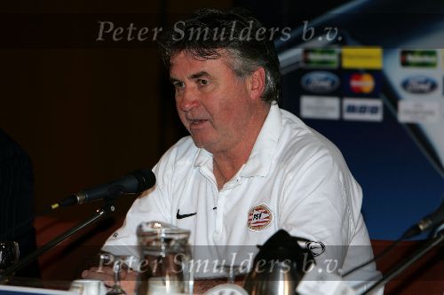 Eindhoven, 31 Oktober 2005
Persconferentie t.g.v. Championsduel PSV-AC Milaan
Guus Hiddink
© Foto Bart Bel