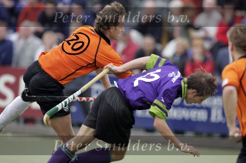 Eindhoven, 9 Oktober 2005
De eerste wedstrijd in de hoofdklasse tussen promovendus HC Eindhoven en landskampioen Oranje Zwart, eindstand 1-3 voor de landskampioen.