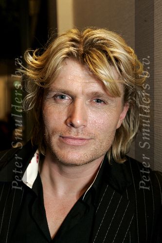 Alphen aan de Rijn 3 oktober 2005
Hans Klok