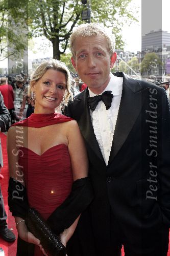 Amsterdam 2 oktober 2005
Premiere Beauty and the beast in Carre.
Harm Edens met een vriendin