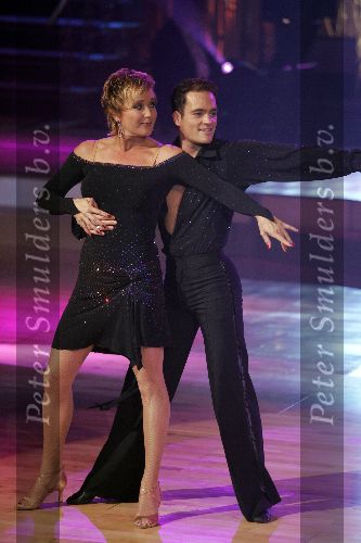 Aalsmeer 15 oktober 2005
Finale dancing with the stars .
Inge Ipenburg met danspartner