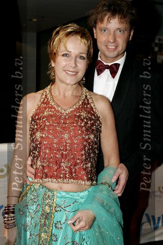 Amsterdam 21 oktober 2005
Televizierringuitreiking in ij theater.
Inge Ipenburg met Wim Rijken