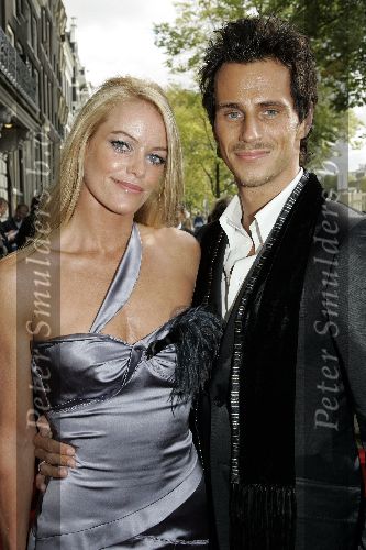 Amsterdam 2 oktober 2005
Premiere Beauty and the beast in Carre.
Inge de Bruijn met danspartner