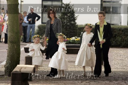 Naarden 22 oktober 2005
Huwelijk van Prins Floris en Prinses Aimee in kerk naarden.
Anna en Isabella v Vollenhoven