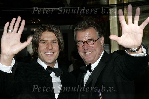 Amsterdam 2 oktober 2005
Premiere Beauty and the beast in Carre.
 Jeroen Krabbe met zoon Jakob Krabbe