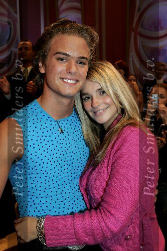 Aalsmeer 15 oktober 2005
Finale dancing with the stars .
Jim Bakkum met vriendin