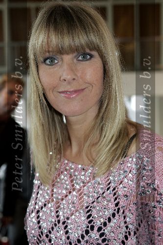 Tilburg 23 oktober 2005
Premiere Annie in schouwburg Tilburg.
Joke de Kruijf