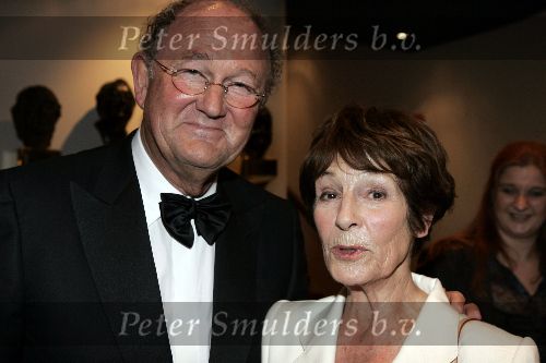 Amsterdam 2 oktober 2005
Premiere Beauty and the beast in Carre.
Joop v d Ende en Mies Bouwman