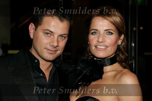 Amsterdam 21 oktober 2005
Televizierringuitreiking in ij theater.
Mariska Hulscher met vriend Arie Schouwenaar