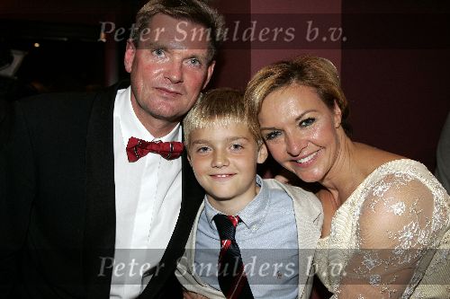 Amsterdam 2 oktober 2005
Premiere Beauty and the beast in Carre.
Mariska v Kolck en haar man en haar jarige zoon Christophe